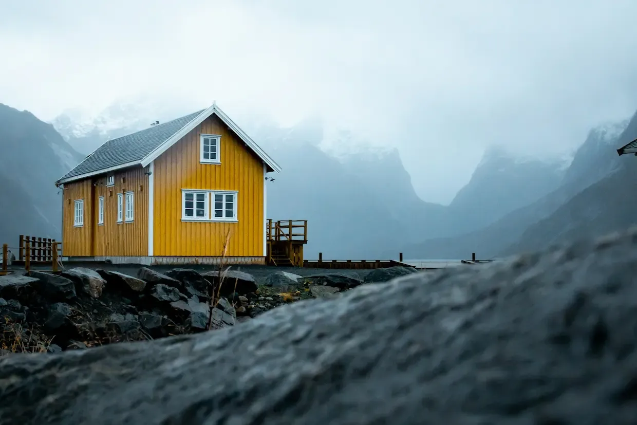 Off-Grid Resilience: How to Build for True Independence